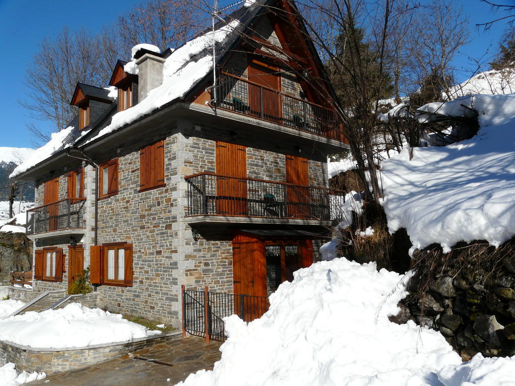Cap De La Vila Vielha Exterior photo